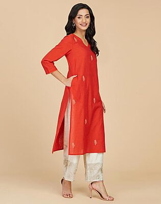 Cotton Embroidered Long Kurta Cotton Embroidered Long Kurta